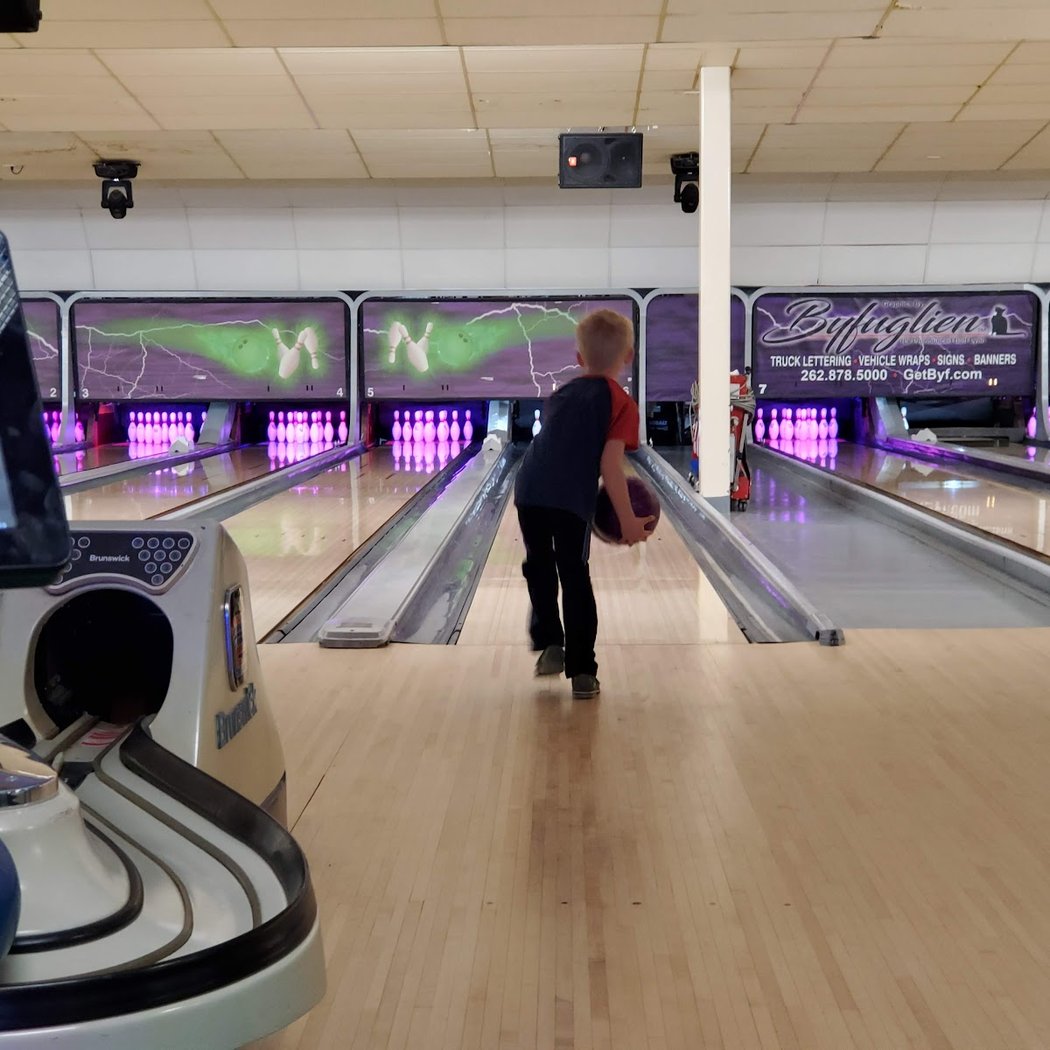 Old Settlers Bowling Center 1